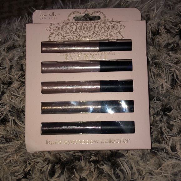 Nicole Miller Liquid Eyeshadow Set - Picture 2 of 3